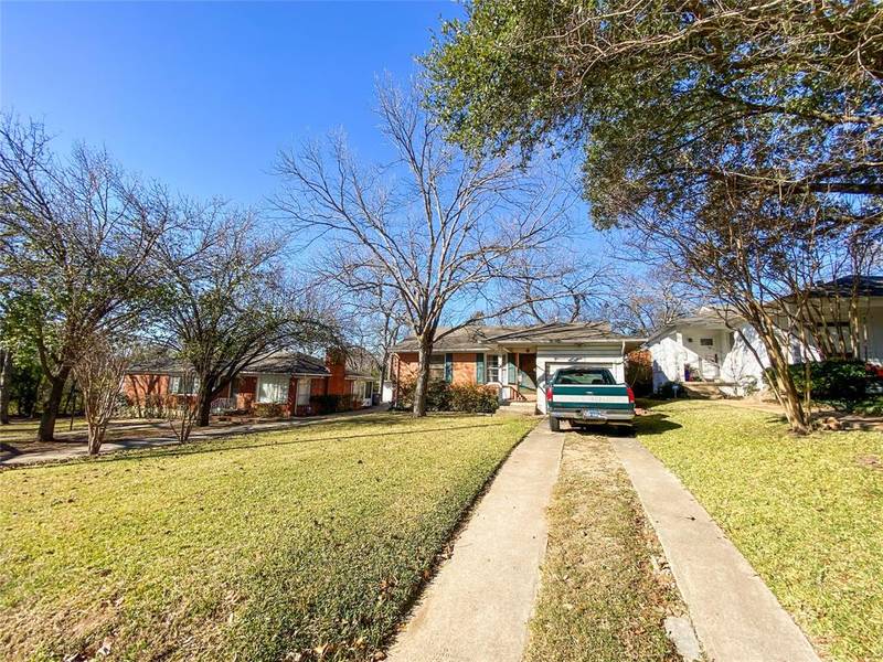 1811 Loving Avenue, Dallas, TX 75214