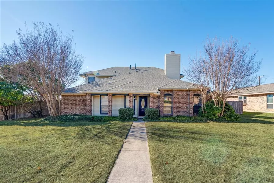 3101 Glenview, Carrollton, TX 75007