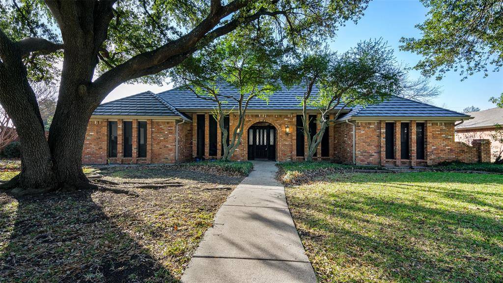 7166 Teresita Trail, Dallas, TX 75227