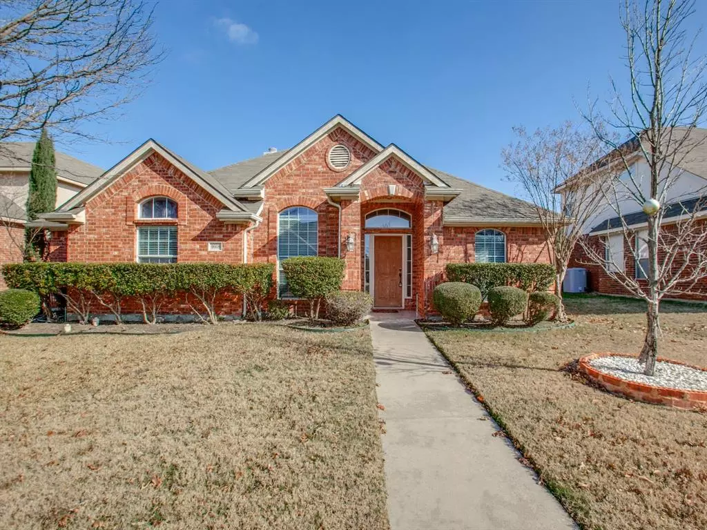 Plano, TX 75025,9008 Roundbluff Road