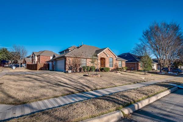 2506 Goodnight Trail, Mansfield, TX 76063