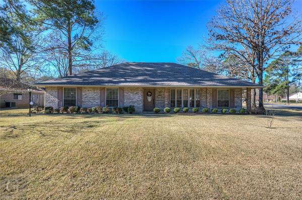 111 Country Lane, Haughton, LA 71037