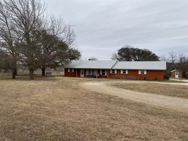 171 Highway 590, Comanche, TX 76442