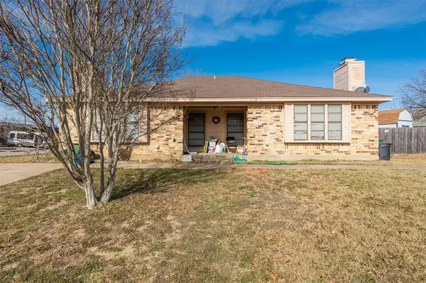 6601 Laura Ann Court, Richland Hills, TX 76118