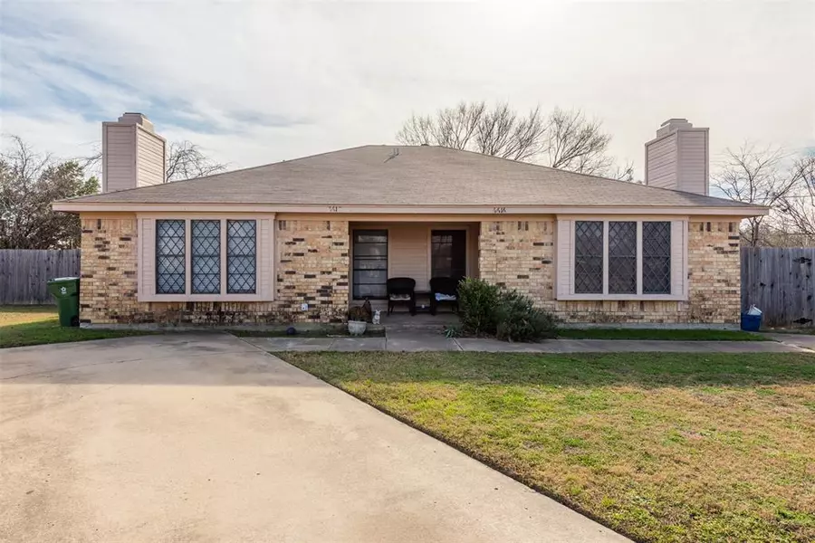 6616 Laura Ann Court, Richland Hills, TX 76118