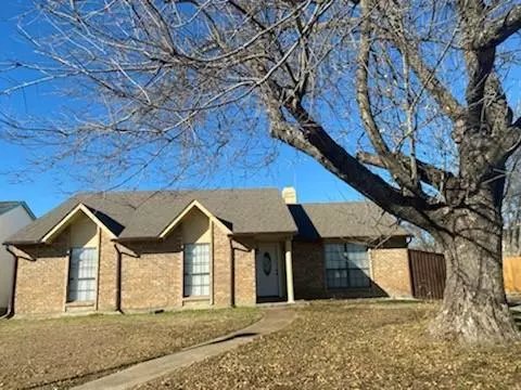 917 Eleanor Court, Garland, TX 75042