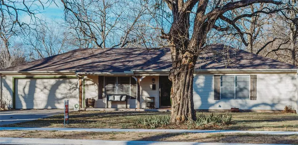 503 E Main Street, Whitesboro, TX 76273