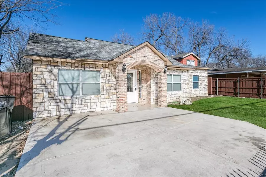 4101 Martin Street, Fort Worth, TX 76119