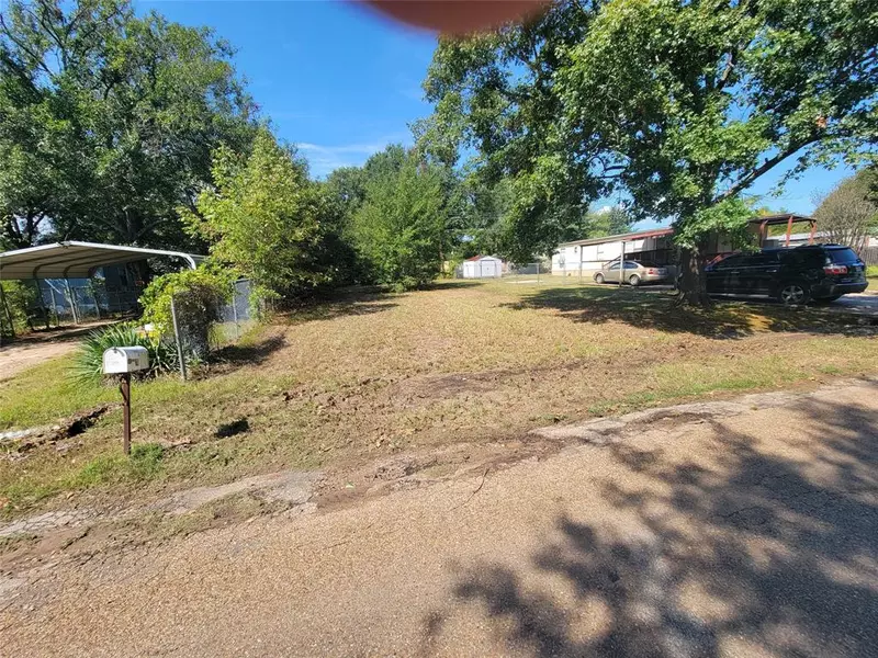 107 Oxbow Drive, Mabank, TX 75156