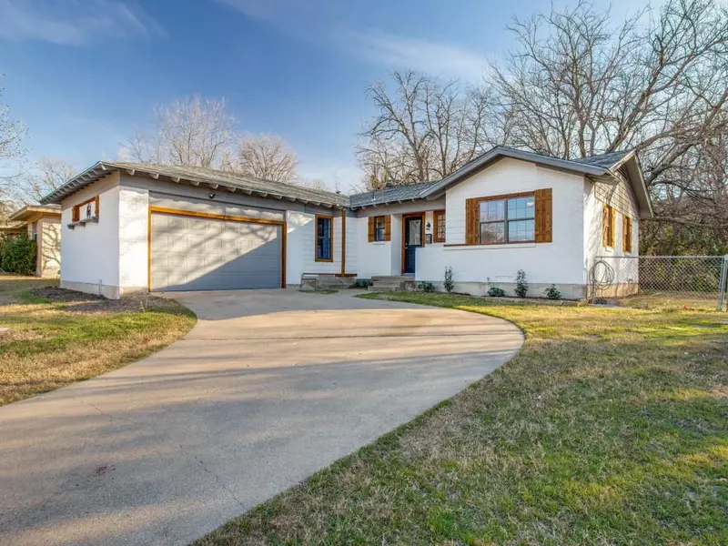 3505 Slade Boulevard, Fort Worth, TX 76116