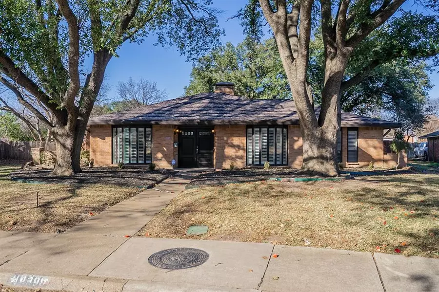 10309 Carry Back Circle, Dallas, TX 75229