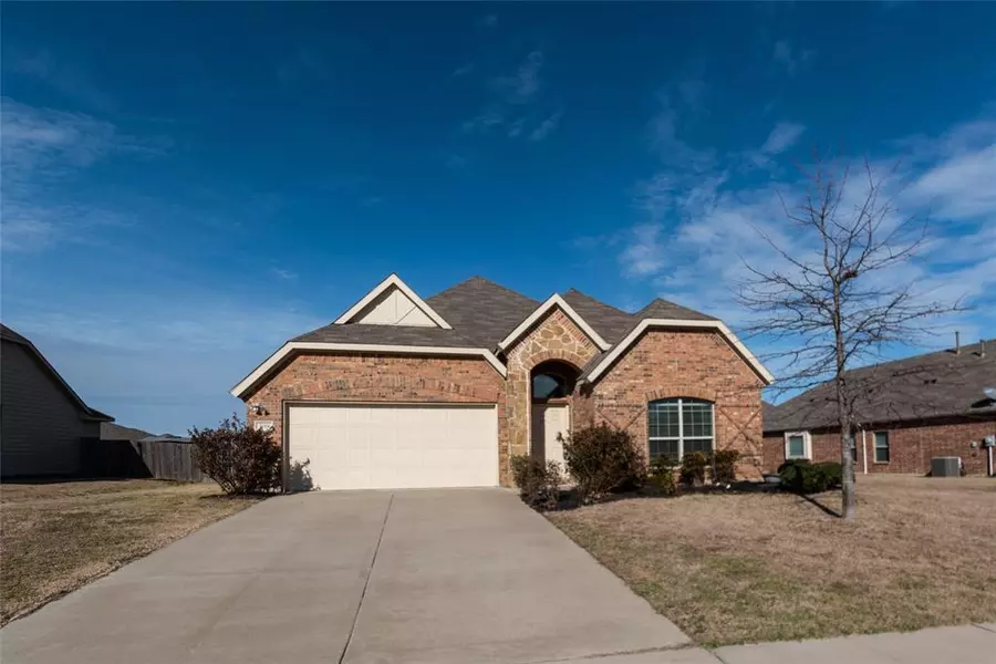 3106 Flowering Springs Drive, Forney, TX 75126