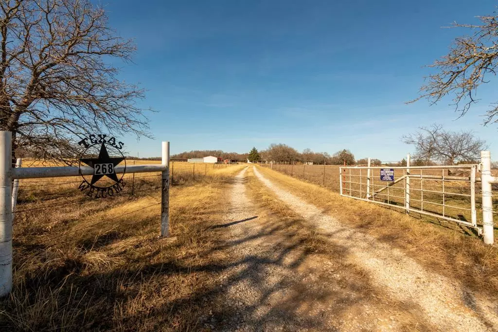 Sunset, TX 76270,268 County Road 1886