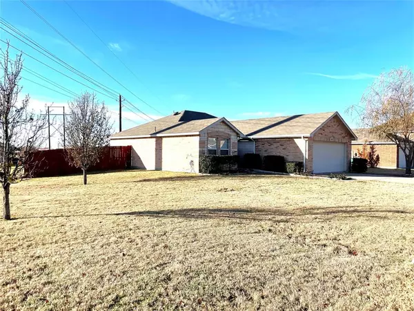 2900 Saddle Drive, Denton, TX 76210