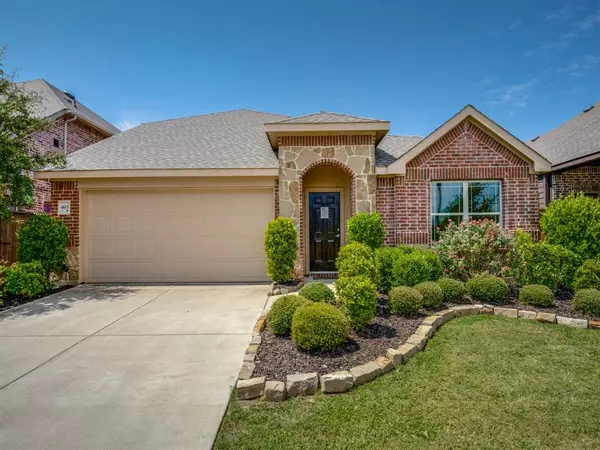 4013 Logan Drive, Heartland, TX 75126