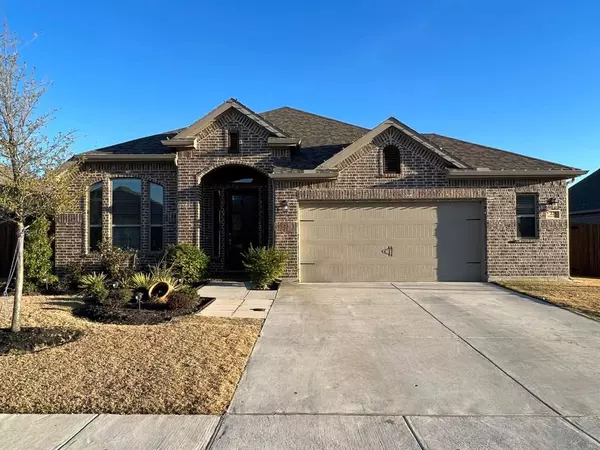 225 Sequoia Drive, Forney, TX 75126