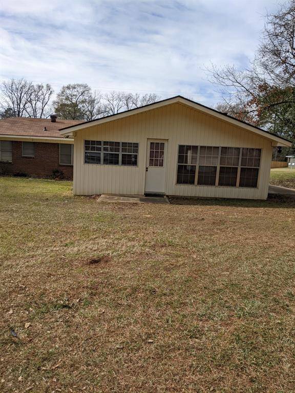 703 Irving Bluff Road, Shreveport, LA 71107