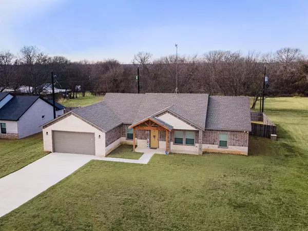 464 County Road 4856, Newark, TX 76071