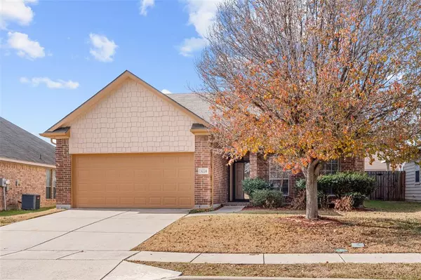 3220 Florian Lane, Fort Worth, TX 76108