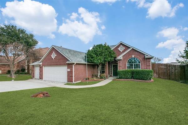 2016 Munro Park Avenue, Corinth, TX 76208