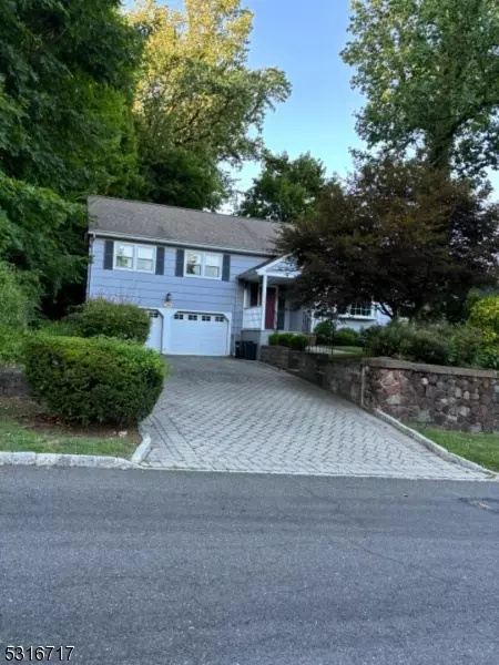 135 Wildwood Ave, Montclair Twp., NJ 07043