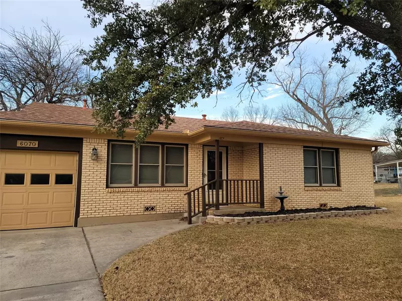 6070 Douglas Street, Fort Worth, TX 76114