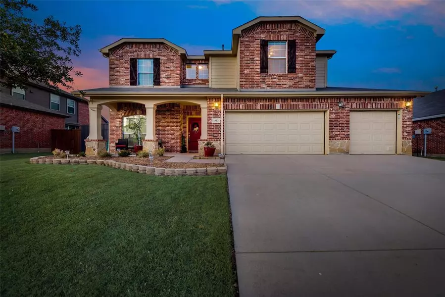 1913 Prescott Downs Drive, Denton, TX 76210