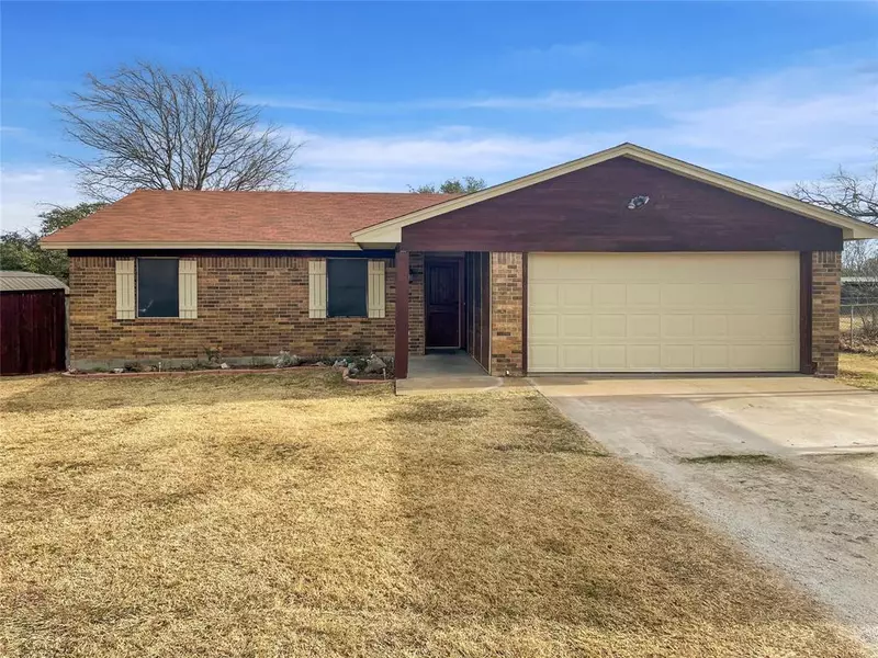 1526 W Bankhead Highway, Weatherford, TX 76086