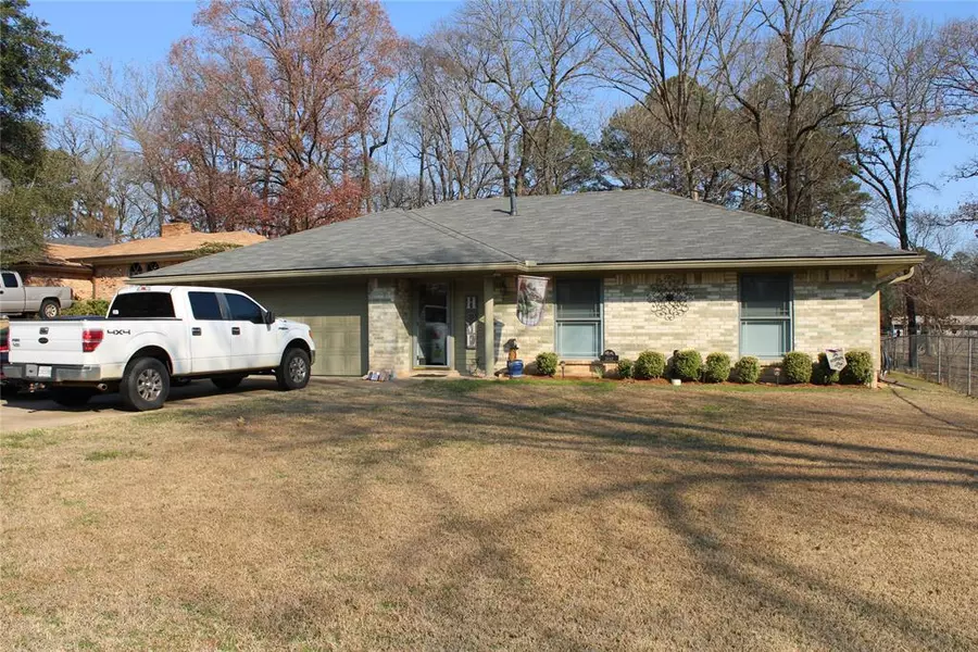 3112 Heatherbrook Drive, Haughton, LA 71037