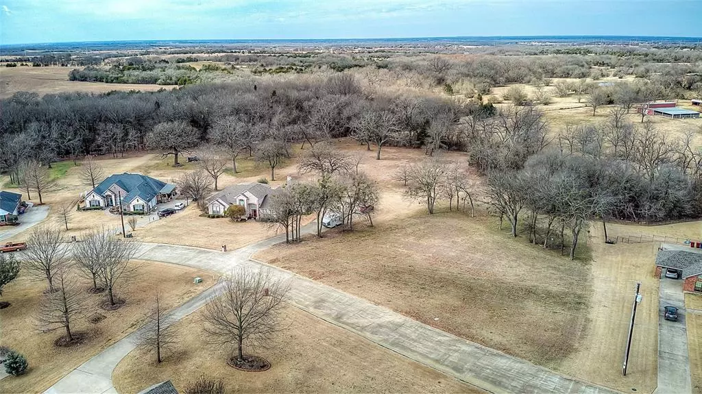 Farmersville, TX 75442,1421 Red Oak Circle