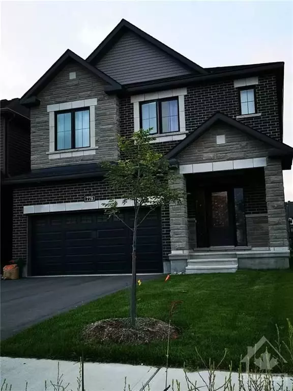 Barrhaven, ON K2C 3H2,778 CAPPAMORE DR