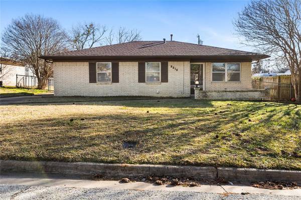 2516 Easy Street, Denison, TX 75020