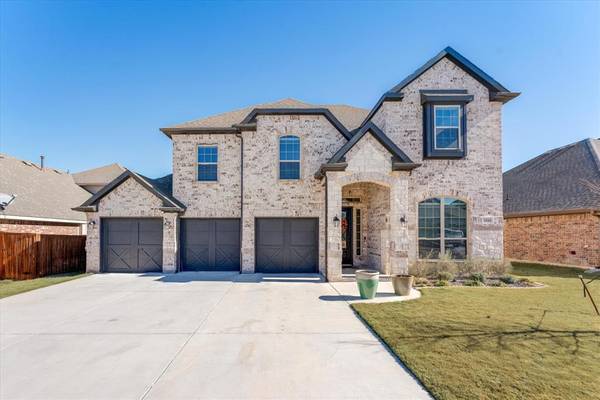 1114 Wyndbrook Drive, Justin, TX 76247