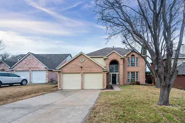 2006 Hidden Trail Drive, Lewisville, TX 75067