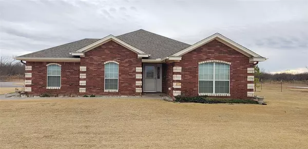 120 E Eagle Drive, Holliday, TX 76366