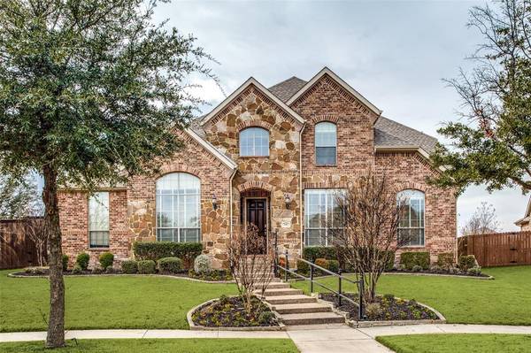 656 Duke Saxony Drive, Lewisville, TX 75056