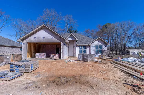 107 Rose Row Lane, Winona, TX 75792