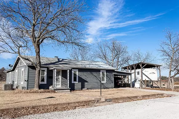 1012 W 16th Street, Cisco, TX 76437