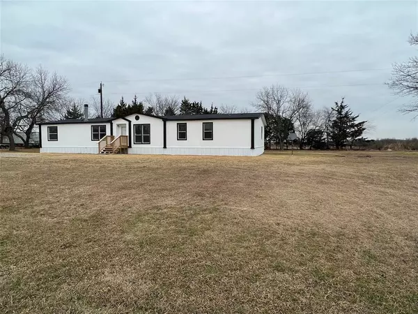 215 Pecan Orchard Road, Denison, TX 75020