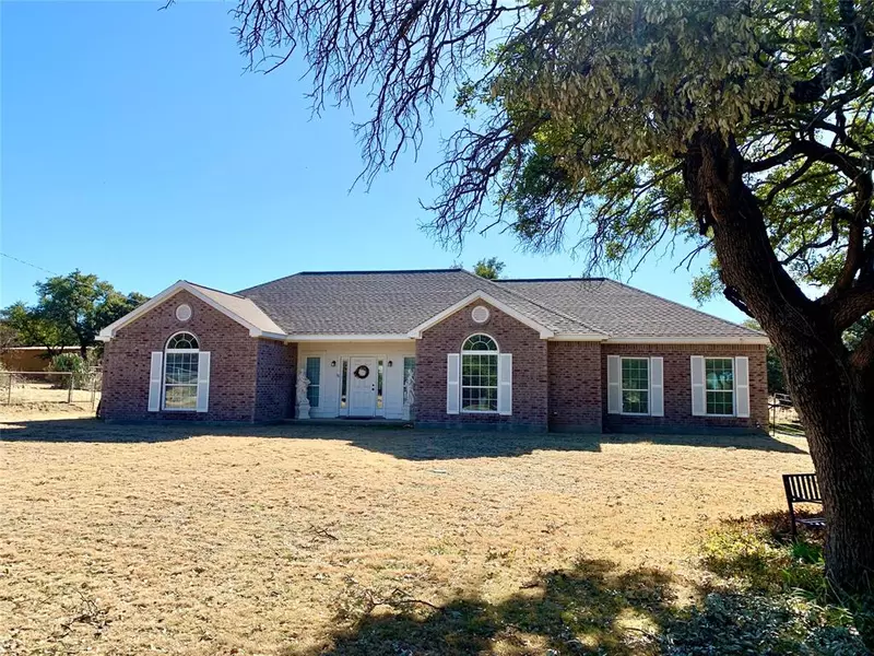 213 County Road 323, Breckenridge, TX 76424