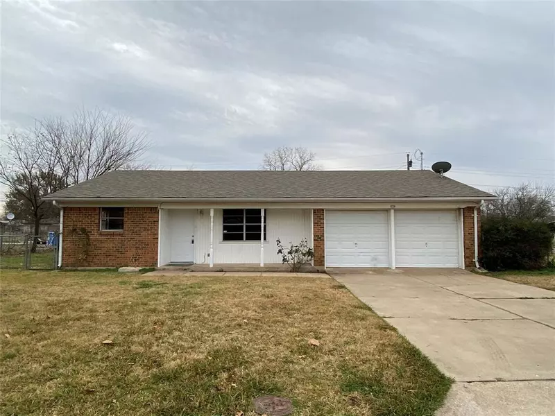 1902 SE 11th Street, Mineral Wells, TX 76067