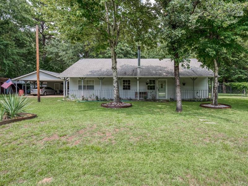 887 Janis Drive, Bullard, TX 75757