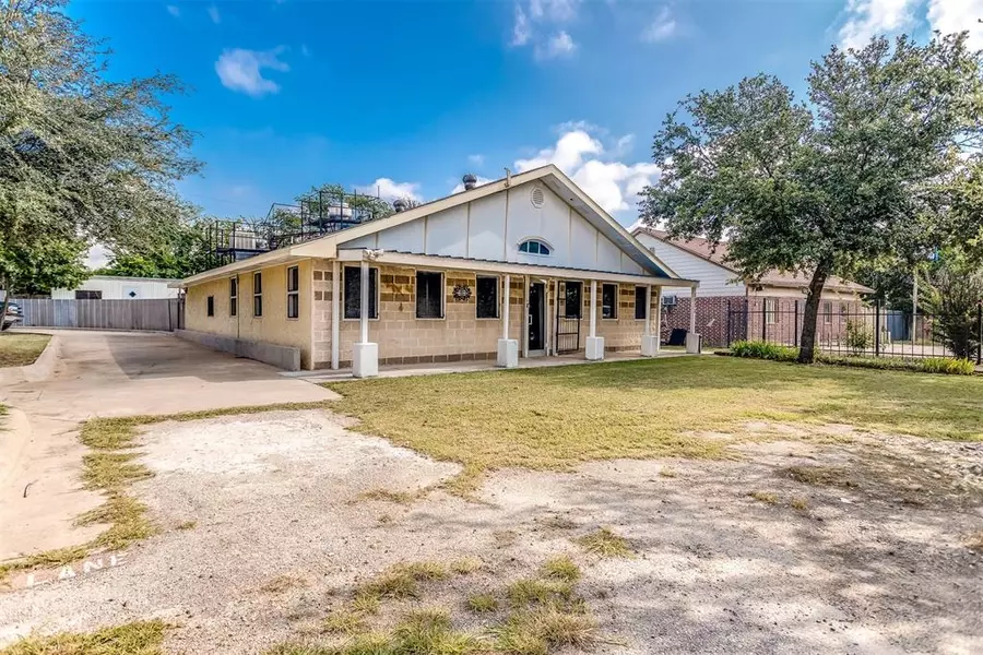 5921 Wilbarger Street, Fort Worth, TX 76119