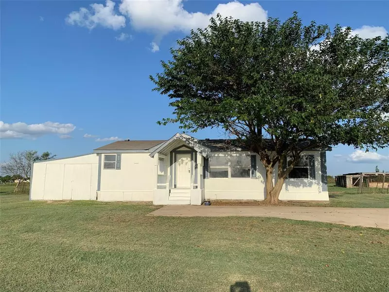 4012 Piester Place, Joshua, TX 76058