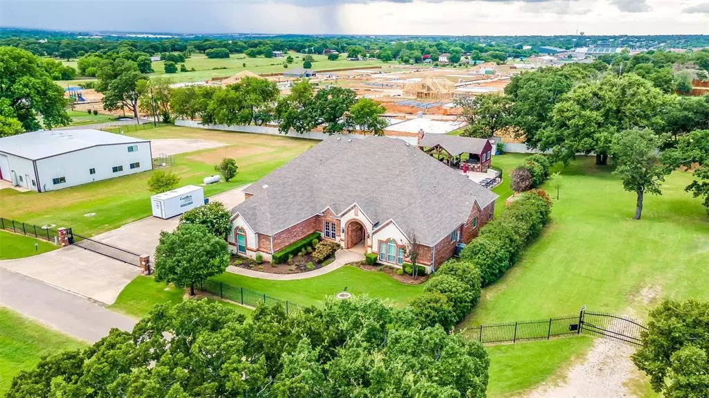 Kennedale, TX 76060,1121 Glaze Lane