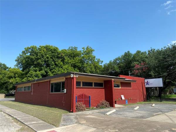 410 N Dixon Street, Gainesville, TX 76240