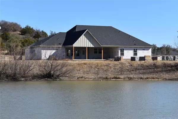 324 Glade Valley Road, Azle, TX 76020