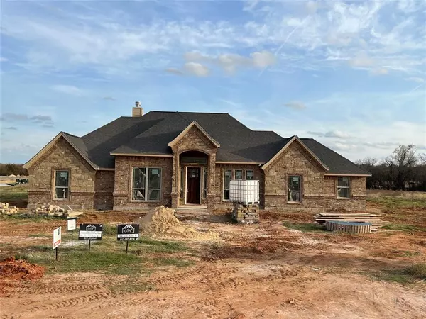 143 Clayton Crossing, Springtown, TX 76082