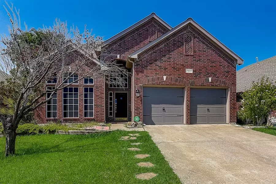 7011 Hillwood Drive, Sachse, TX 75048