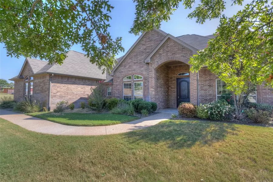 1209 Fox Hunt Trail, Willow Park, TX 76087